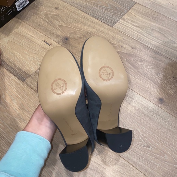 Adrienne Vittadini - Mary Jane pumps - Picture 4 of 5